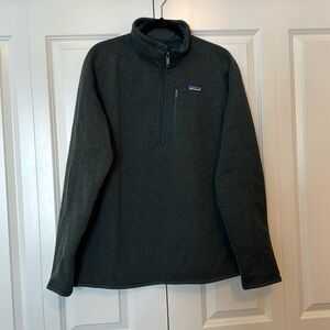 Like new - men’s Patagonia Better Sweater 1/4 zip